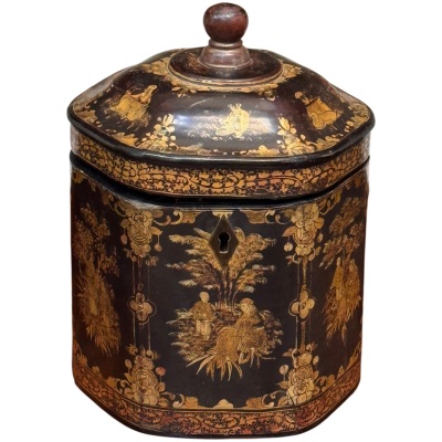 Early 19th Century Chinese Export Lacquer Tea Caddy in Cylindrical Form